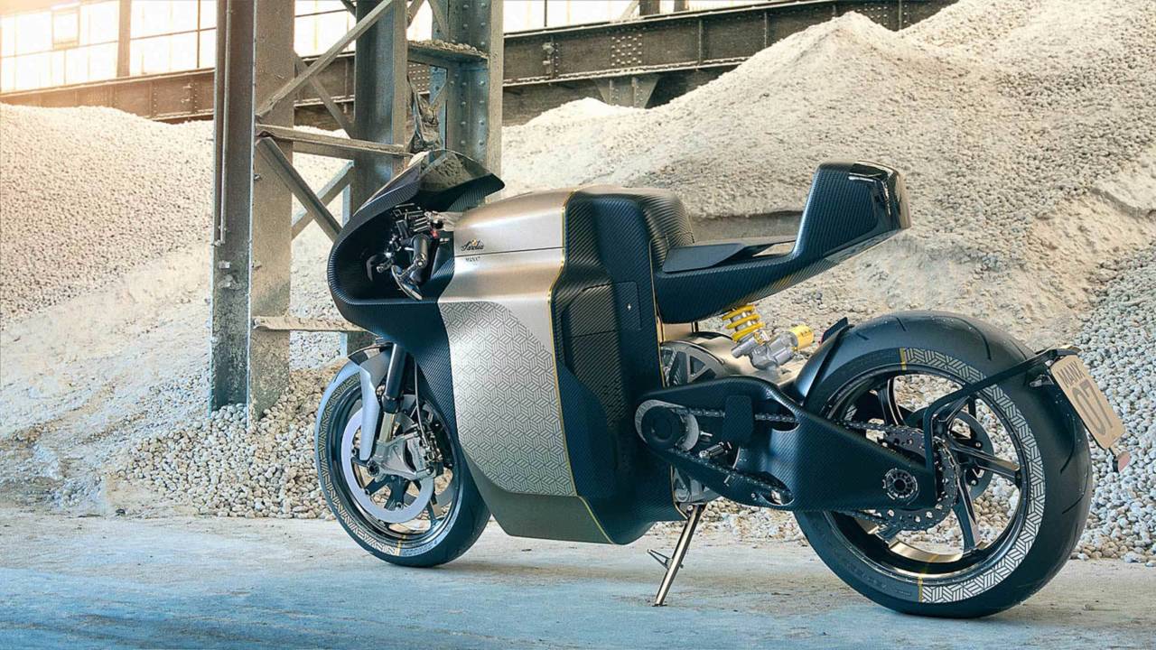 The Manx7 from the rear, showing off the suspension and drivetrain.