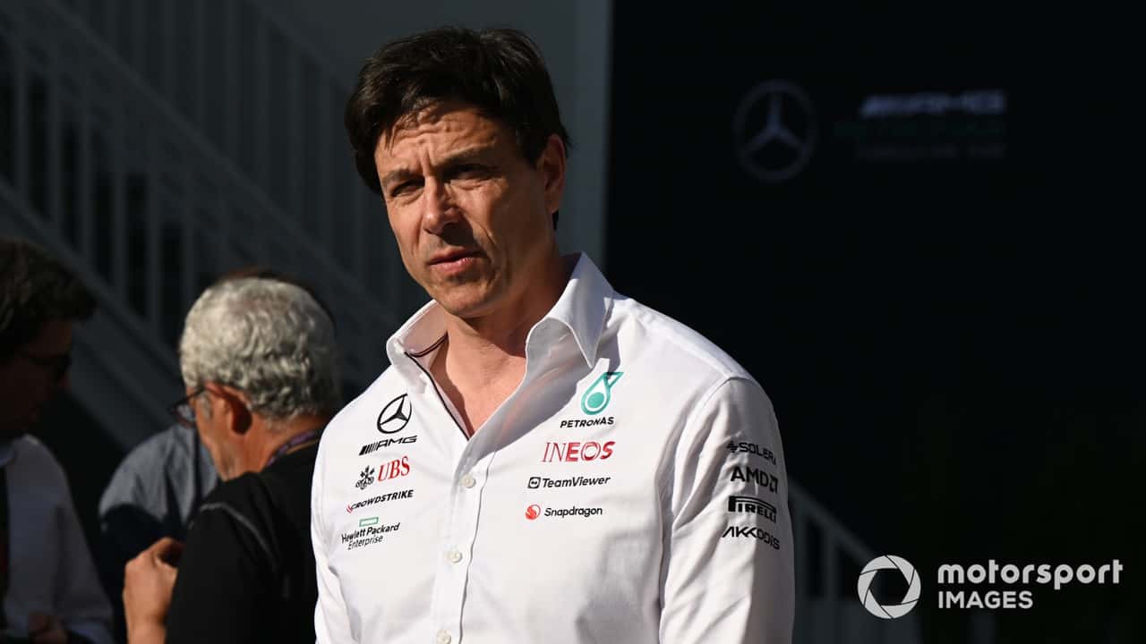 Toto Wolff lors du GP d'Azerbaïdjan 2023