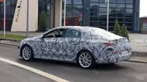 Mercedes CLA auf MMA-Basis als Erlkönig