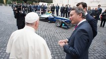 Foto - Le auto consegnate a Papa Francesco