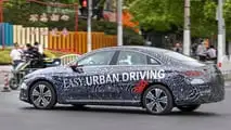 Mercedes CLA L auf der Auto Shanghai