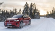 VW ID.4 GTX (2025) im Schnee