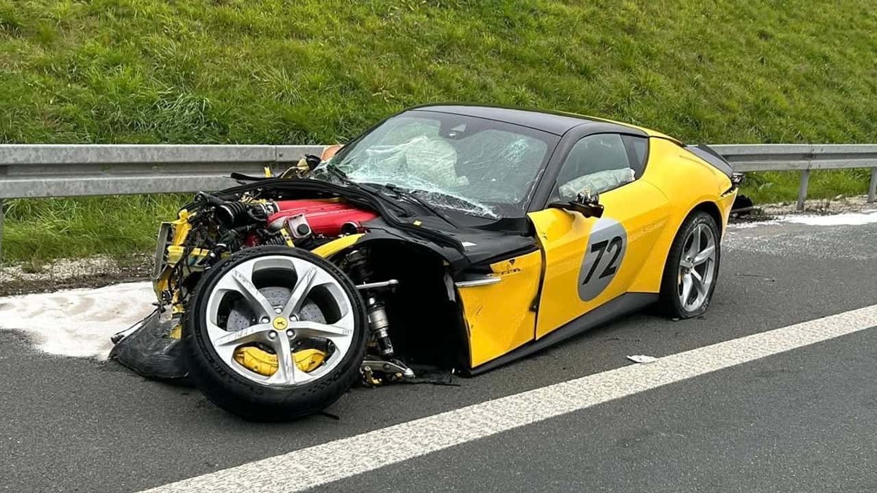 Ferrari 12Cilindri Crash