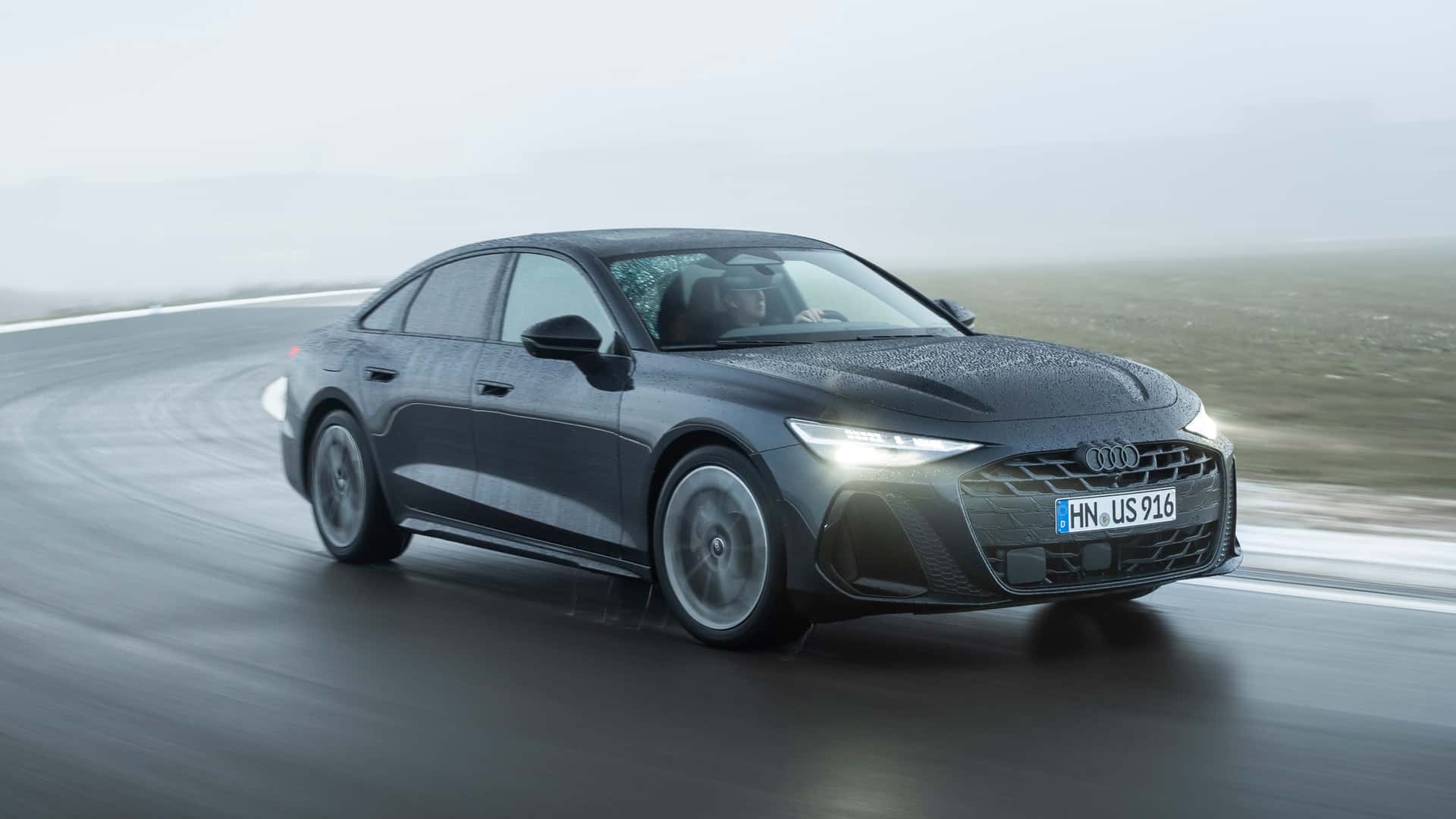 https://cdn.motor1.com/images/mgl/RqMO0A/s1/audi-v6-tdi-ea897evo4-engine.jpg