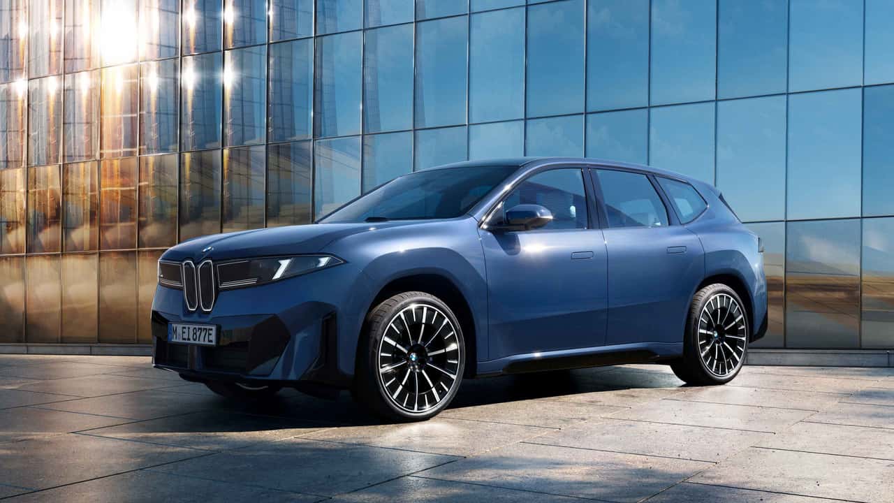 BMW iX3 50 xDrive Türkiye