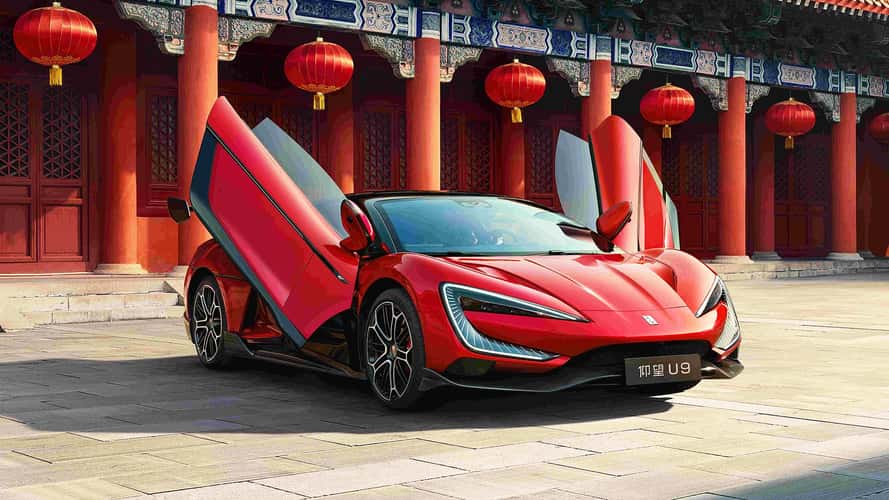 BYD'nin Ferrari'ye rakip olacak süper otomobili: YangWang U9