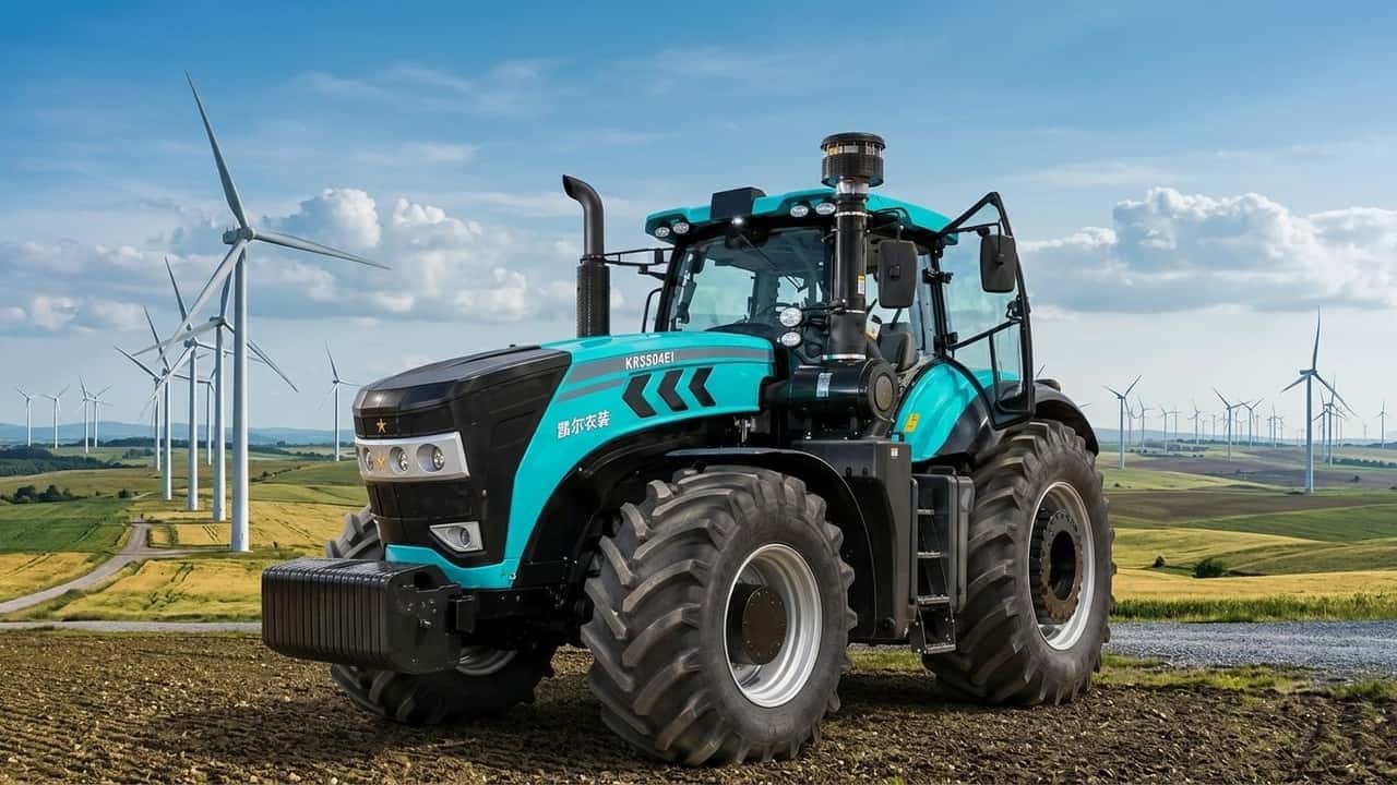 kat-kre-3504-ibrido-da-375-cv-debutto-ad-agrosalon-con-ecvt-e-idraulica-da-200-l