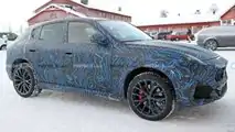 Yeni Maserati Grecale Trofeo Casus Fotoğraflar