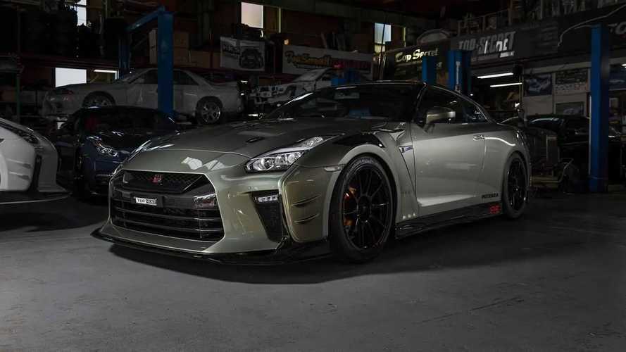 Visszafogottan, de hatalmas szárnnyal alakították át ezt a Nissan GT-R-t