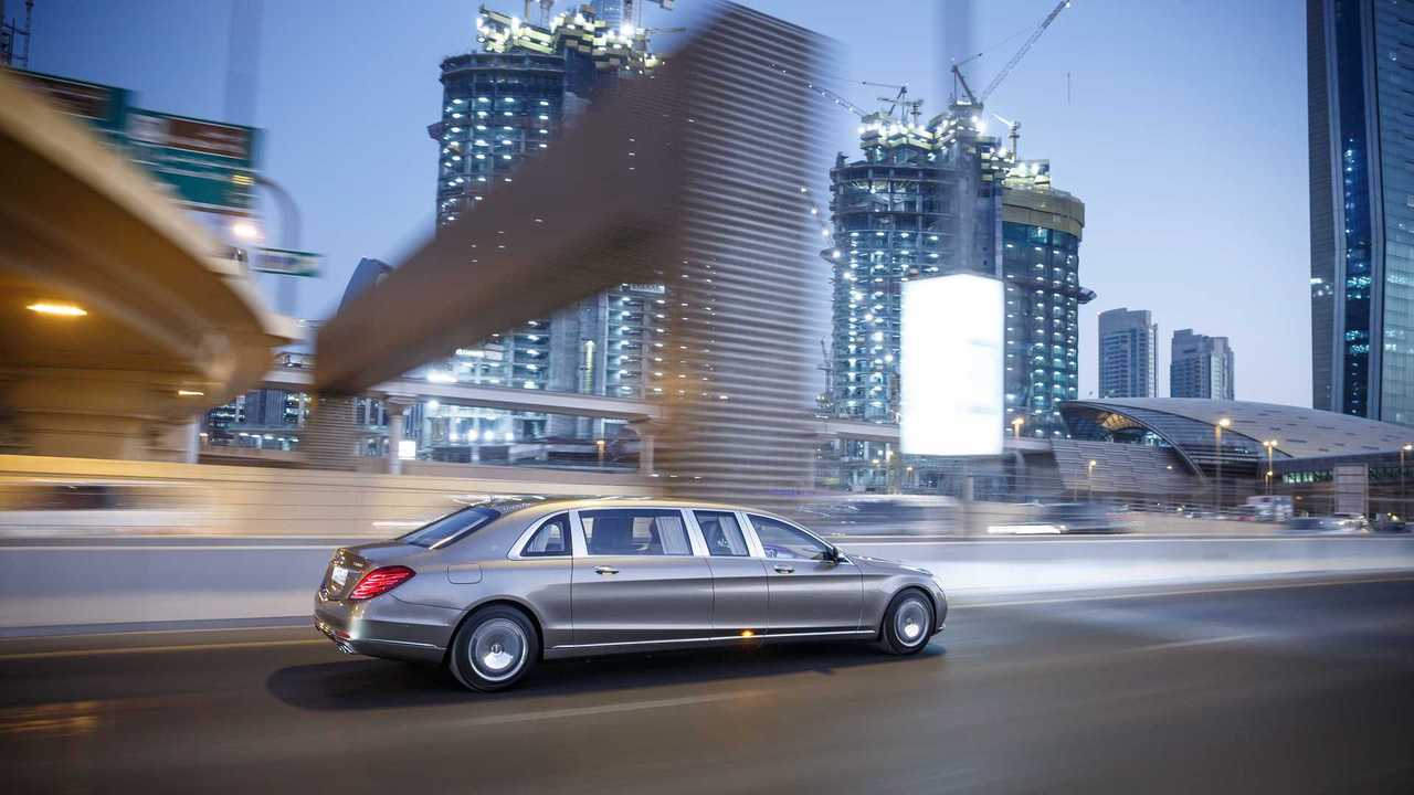 Mercedes-Maybach Pullman, l'auto di serie più lunga (e pesante) al mondo