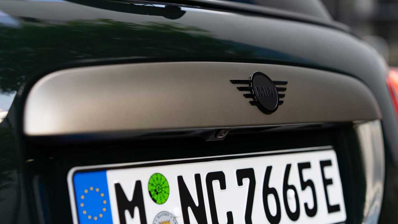 MINI Cooper SE Resolute Edition