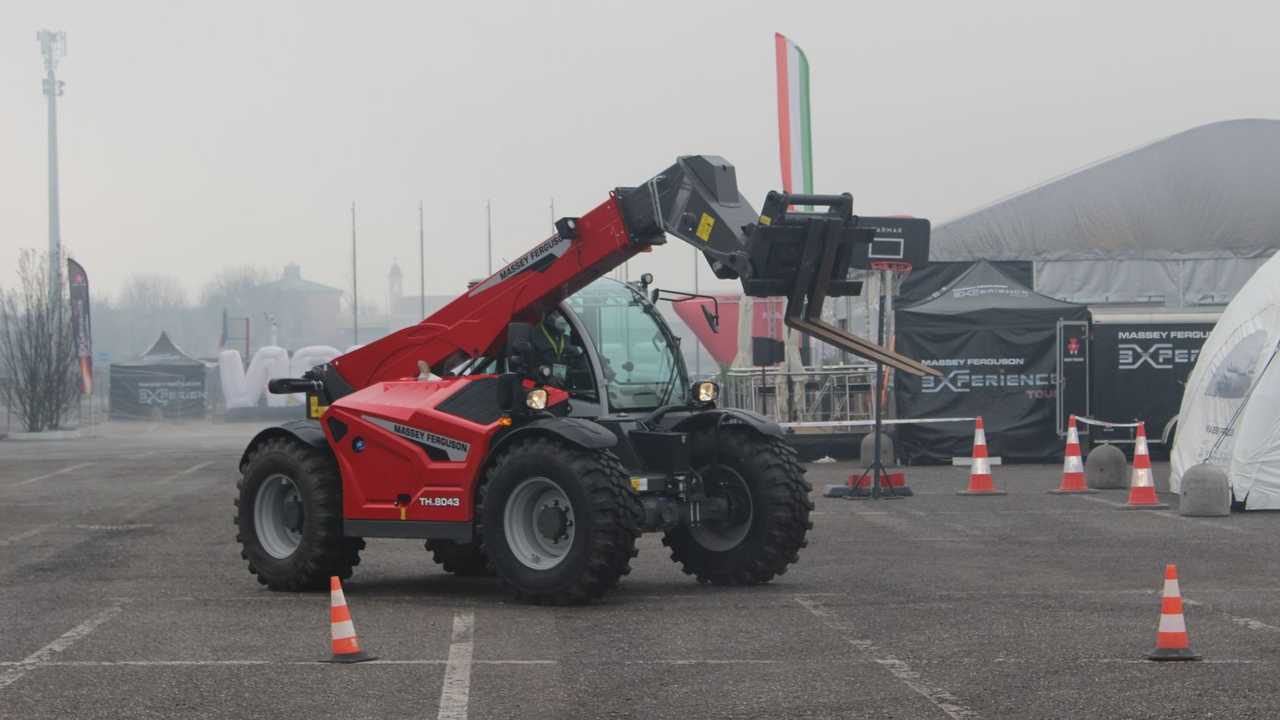 Massey Ferguson eXperience Tour 2022