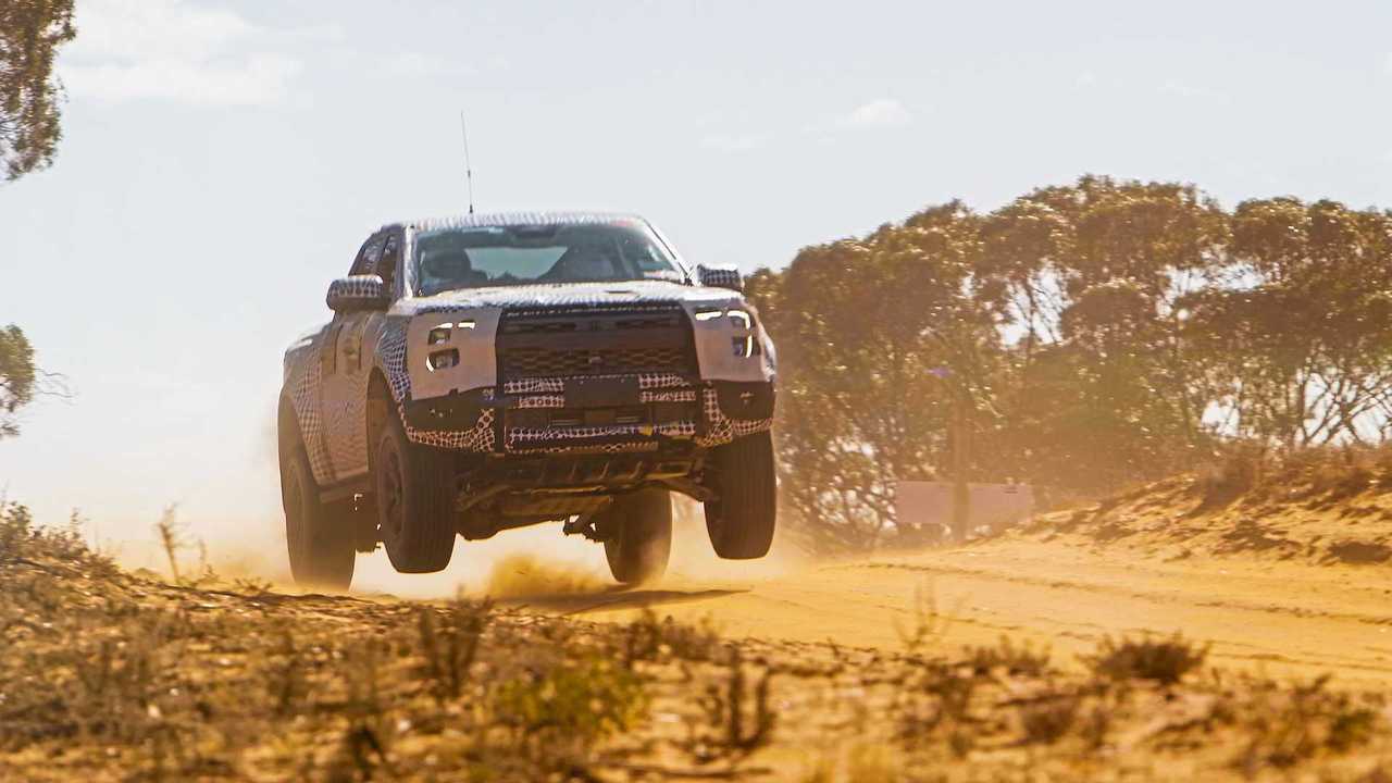Ford Ranger Raptor 2023 teaser salto