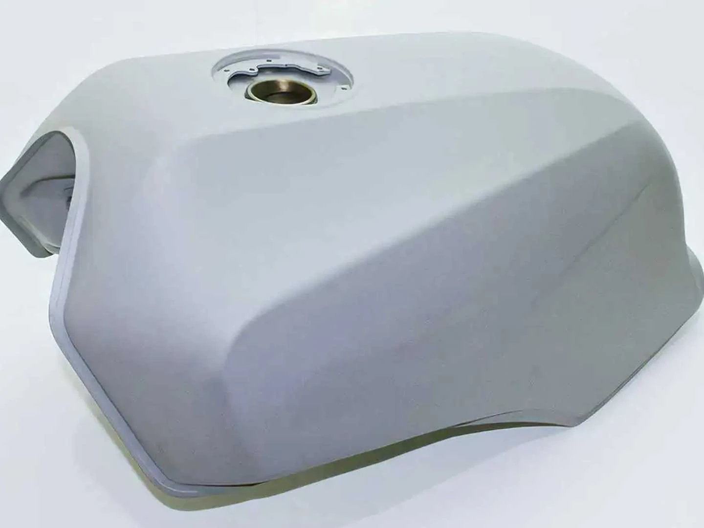 Kawasaki GPZ900R Ninja Owners, Doremi Now Makes New Tanks For You