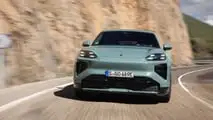 Porsche Cayenne Turbo Electric (2026) in Mysticgrünmetallic: Das Exterieur