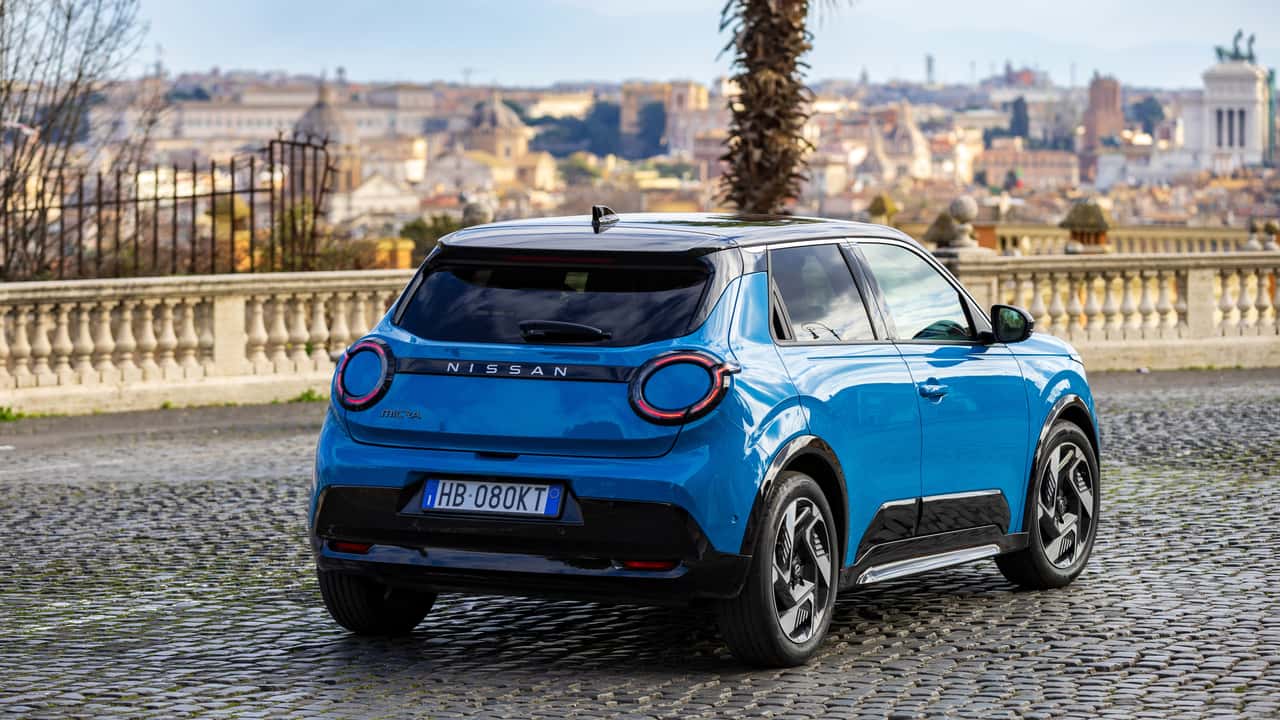 Nissan Micra: la prova tra le strade di Roma