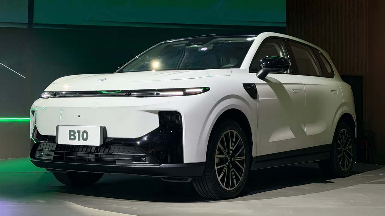 Leapmotor B10 estreia no Brasil por R$ 175.990 e mira Yuan Pro e Aion Y