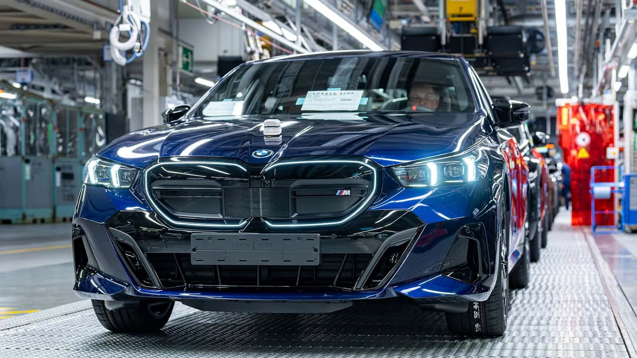 BMW já produziu 2 milhões de carros elétricos no mundo