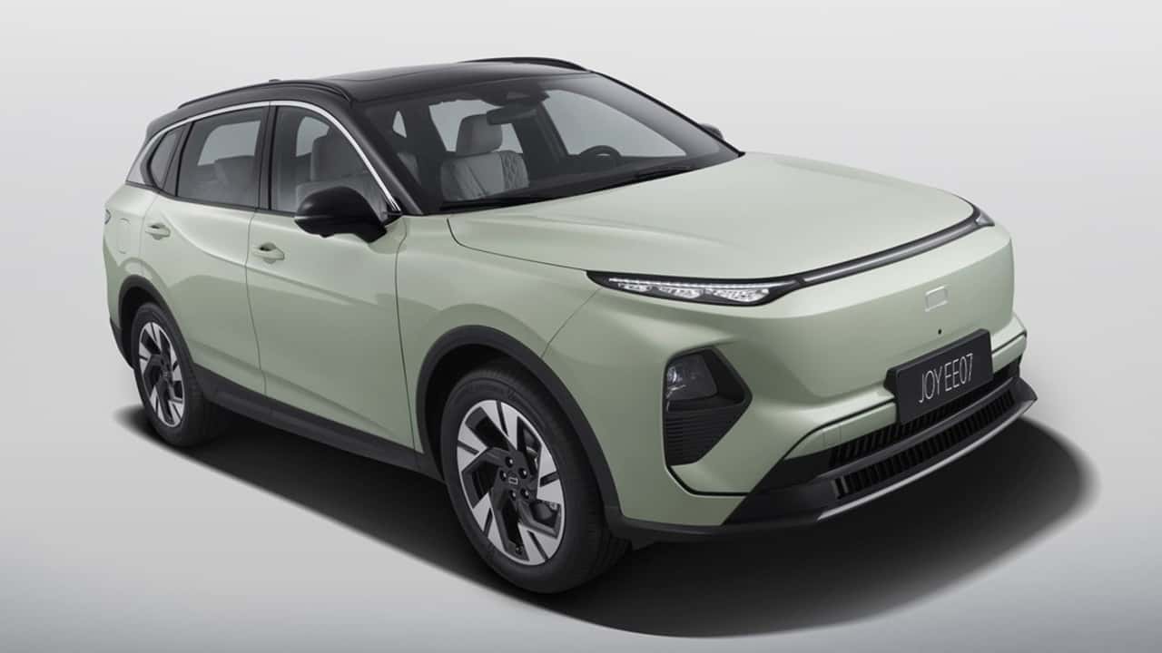 Bestune T77 e Joy EE07 PHEV