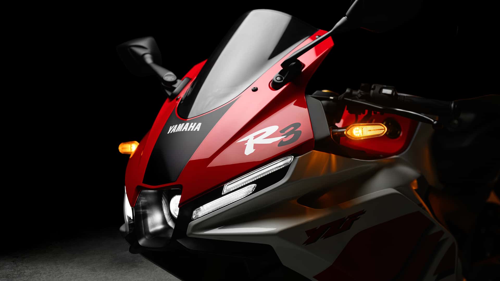 Yamaha R15 e R3 ganham série especial de 70 anos da marca; veja o que muda