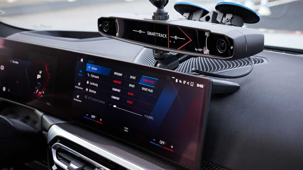 BMW /// M Mixed Reality