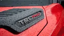Toyota Tundra Hybrid 2022: Motor1.com Star Awards