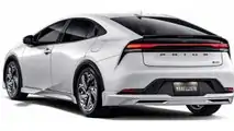 Toyota Prius by Modellista