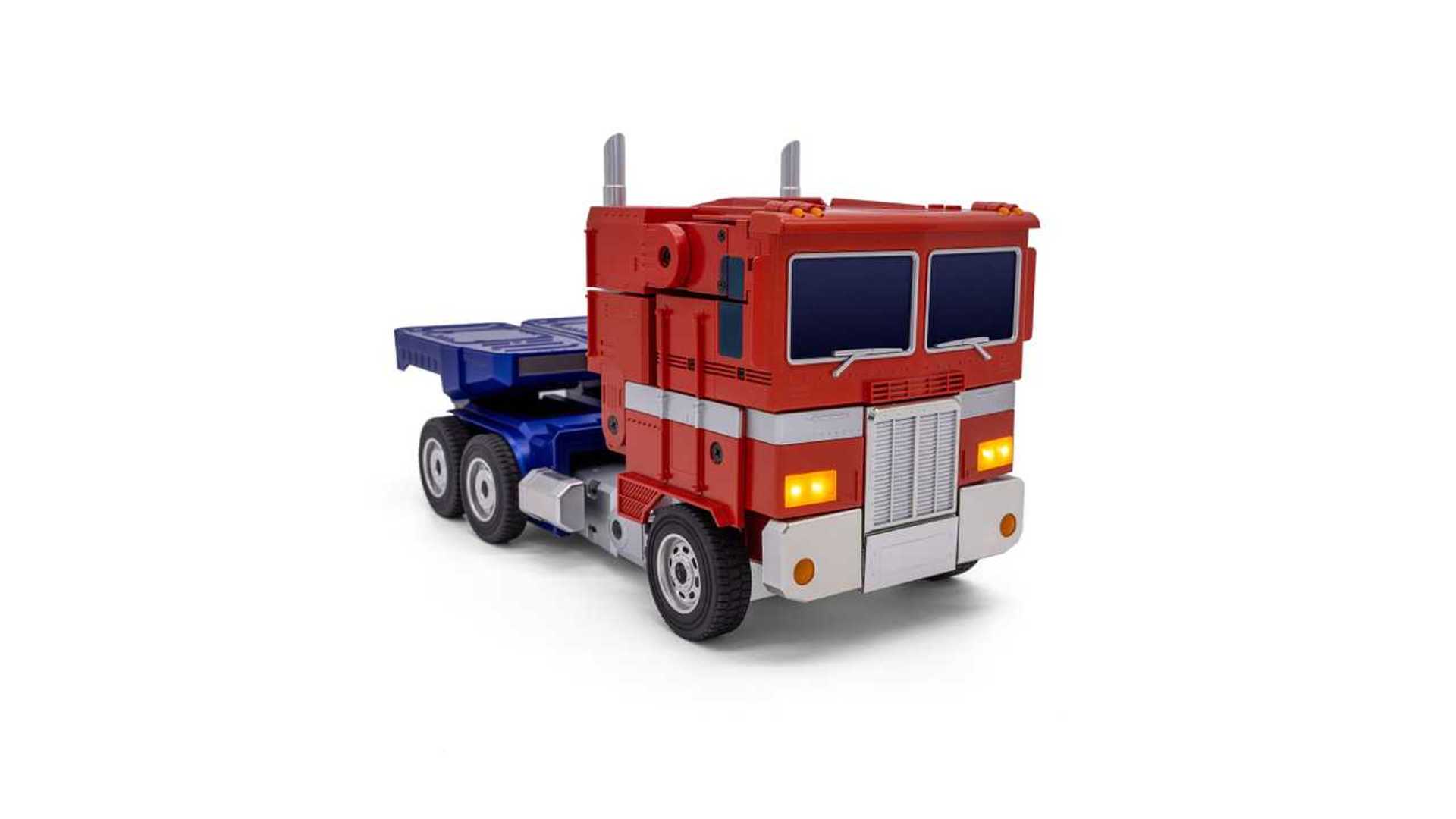 Hasbro anuncia su nueva figura Robosen Elite Optimus Prime