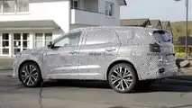 Renault Grand Austral (2023) als Erlkönig erwischt