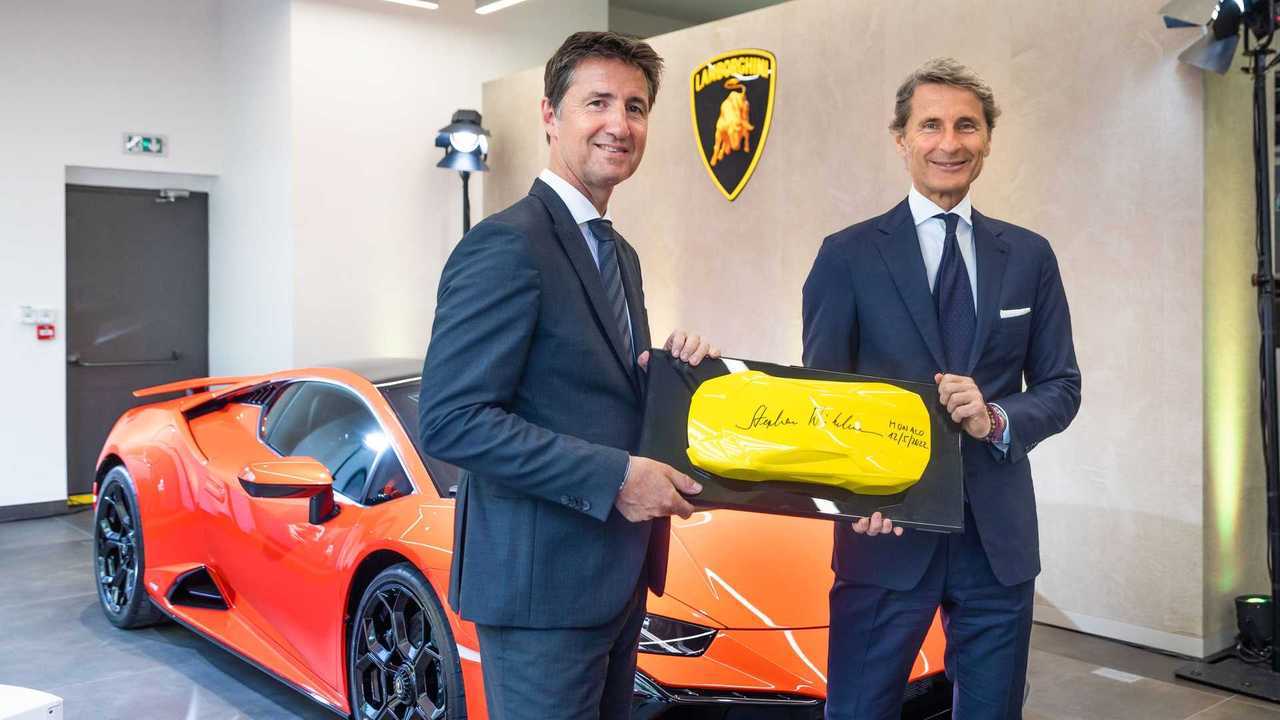 Photos - Showroom Lamborghini dans la Principauté de Monaco