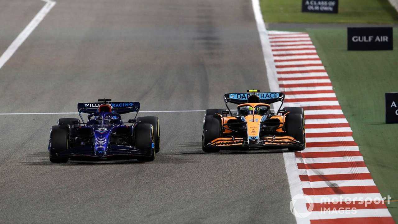 Lando Norris battles Alex Albon at Bahrain GP 2022