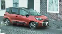 Toyota Sienta (2022)