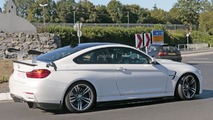 BMW M4 prototipi casus fotoğraf
