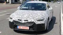 2017 Opel Insignia casus fotoğrafları