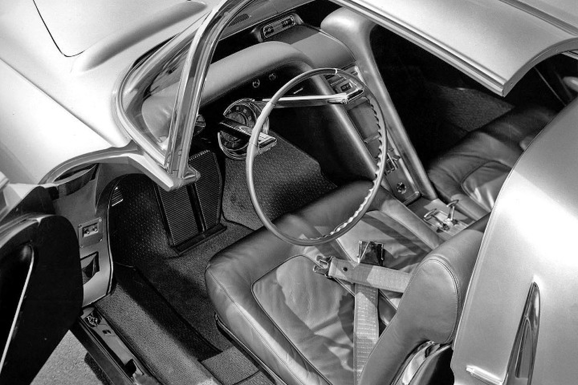 The 1956 Oldsmobile Golden Rocket: A Concept for the Jet Age