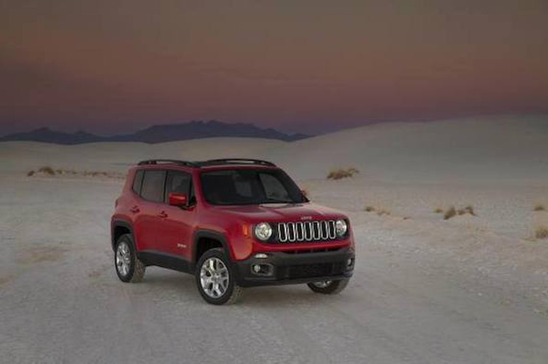 2015 Jeep Renegade Hits the Web, Looks Adorable