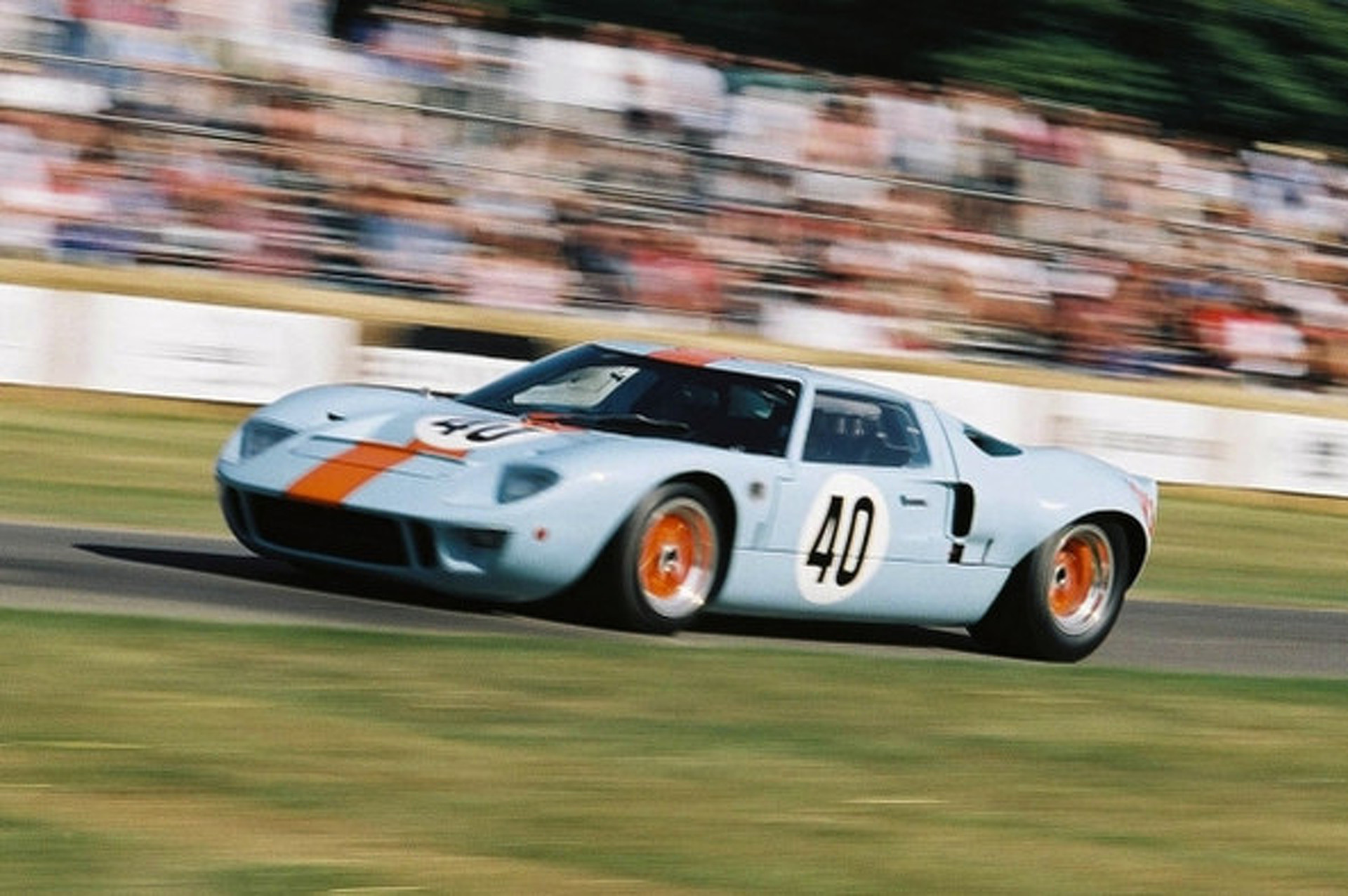 The Ford GT40: America Takes on the World