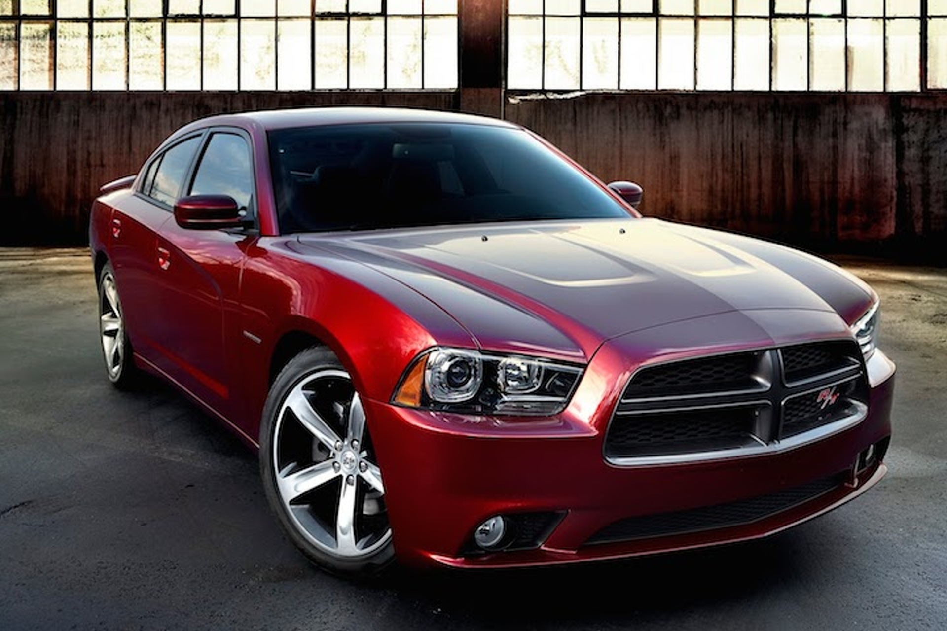 Dodge ‘Double-Up’ Program Offers Free Upgrade from 2014 to 2015 Charger, Challenger