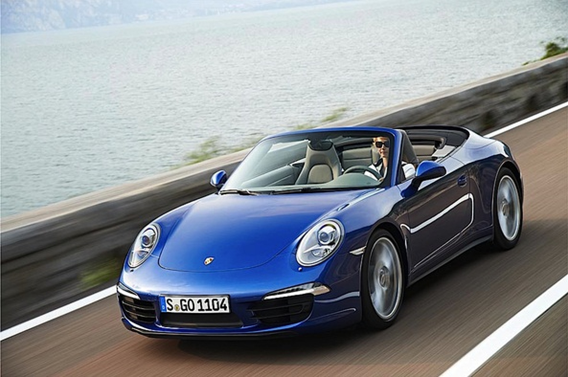 5 Reasons Why the 2013 Porsche 911 C4 is Fabulous as Usual