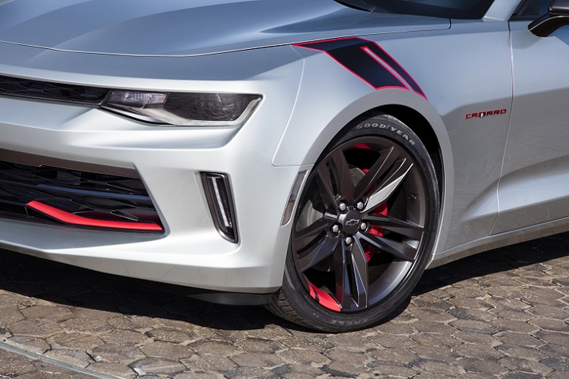 Chevrolet Unveils Camaro Red Line Concept Ahead of SEMA