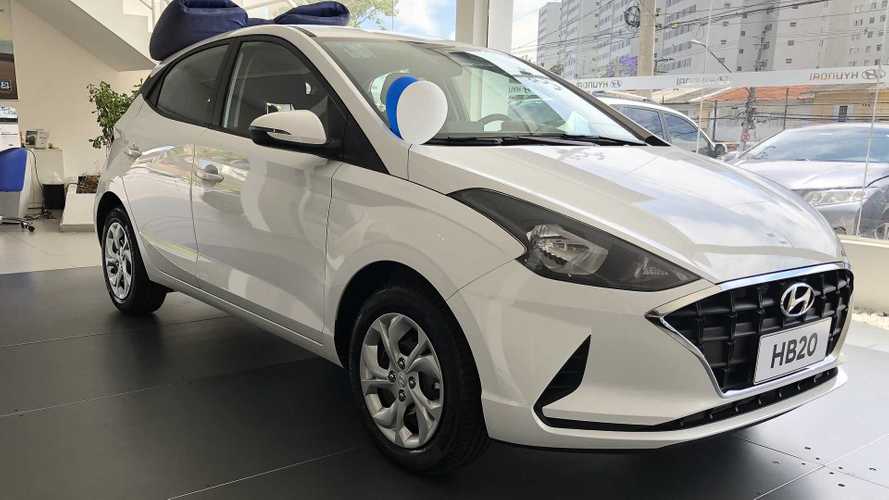 Novo Hyundai HB20: veja fotos das versões de entrada nas lojas