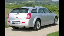 300 km/h: Chrysler 300C