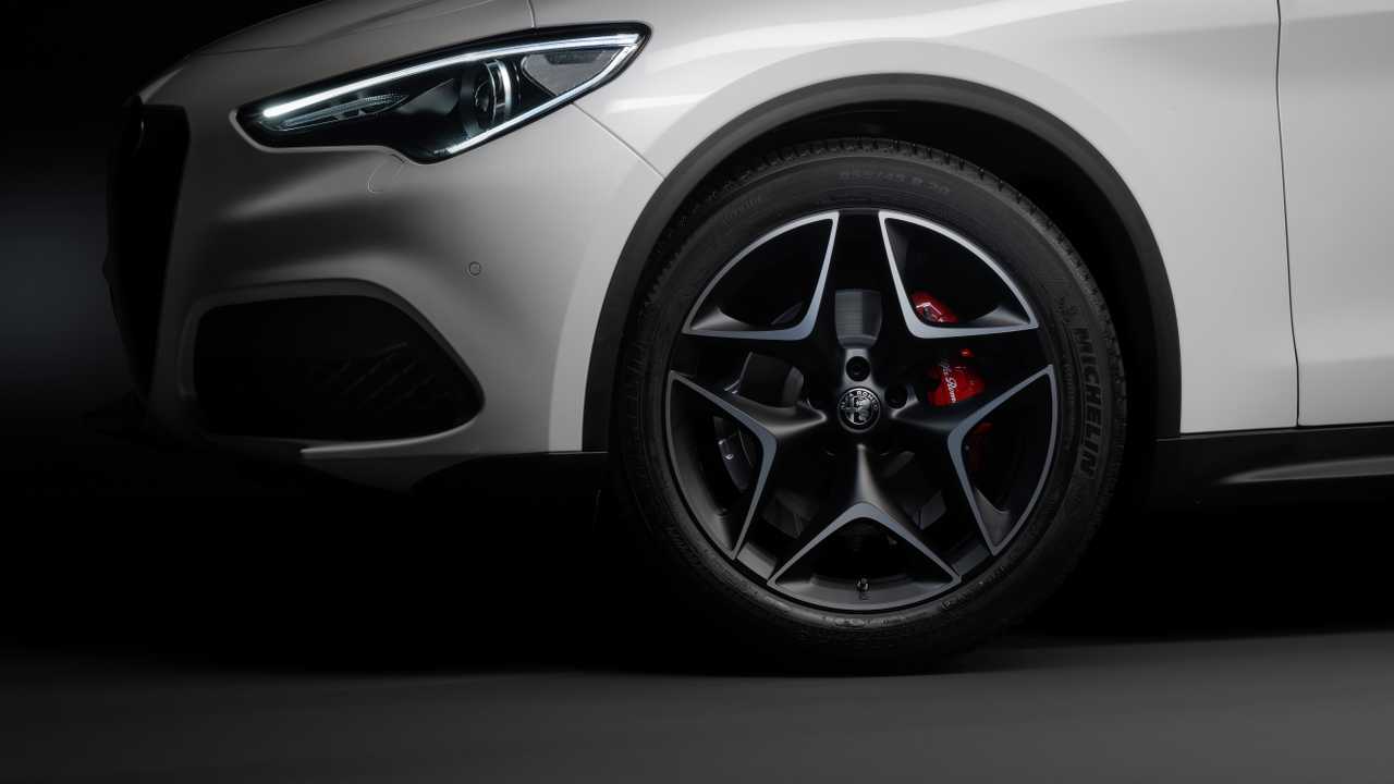 Alfa Romeo Stelvio Ti, Turismo Internazionale