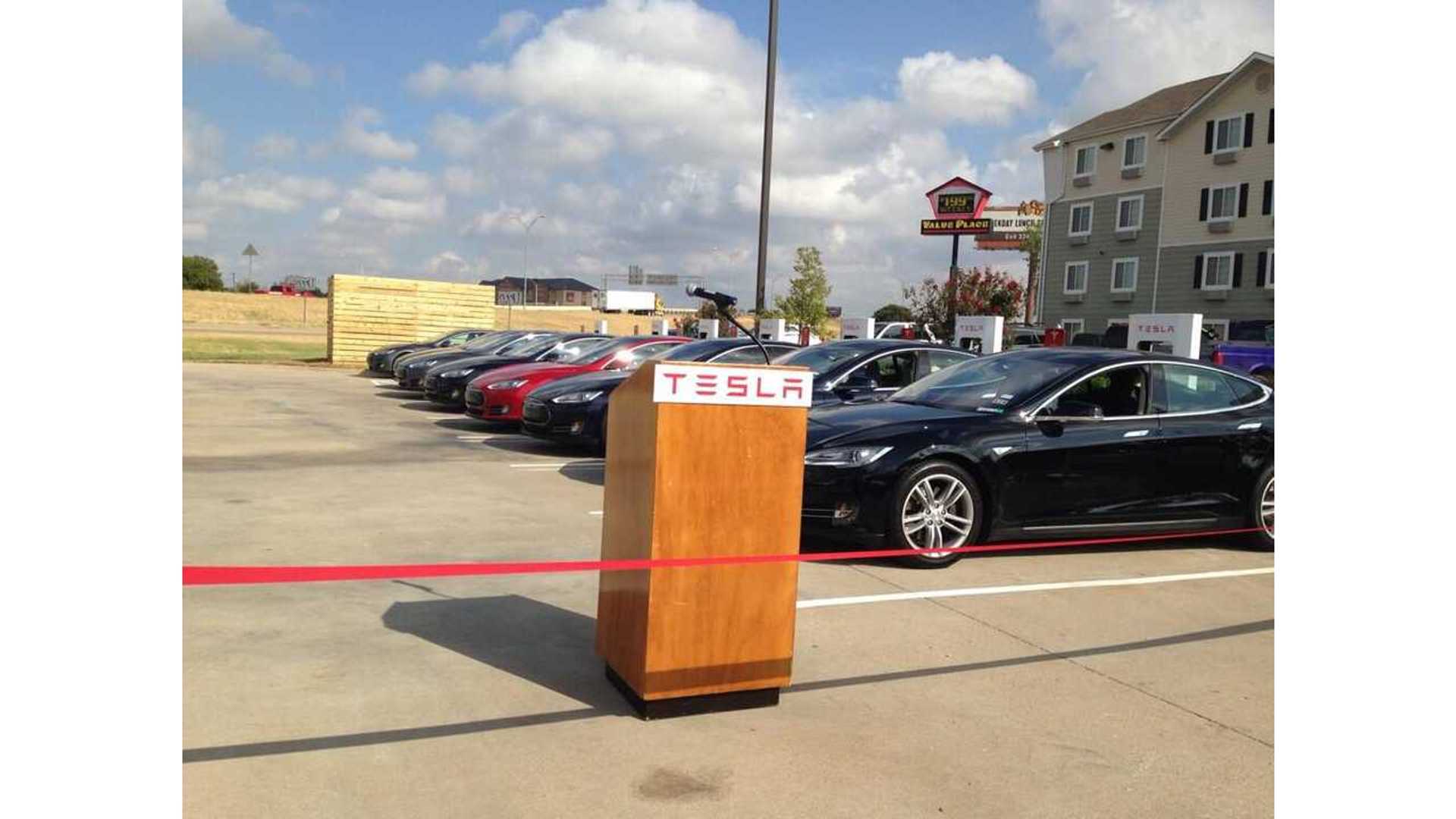 Tesla Motors Opens 26th Supercharger Station as Site in Waco, Texas