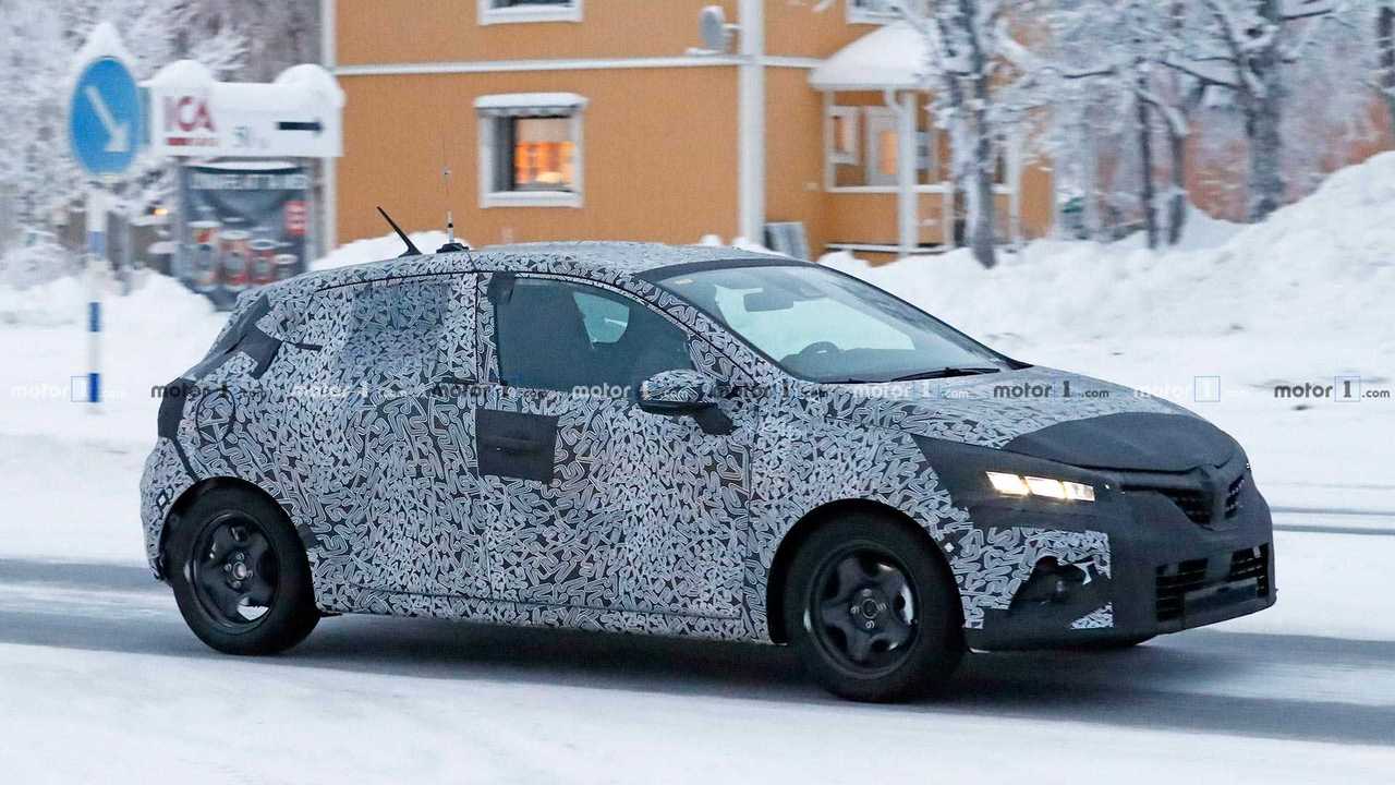 Flagra: Novo Renault Clio