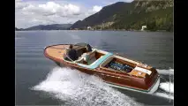 Restauriertes Lambo-Boot