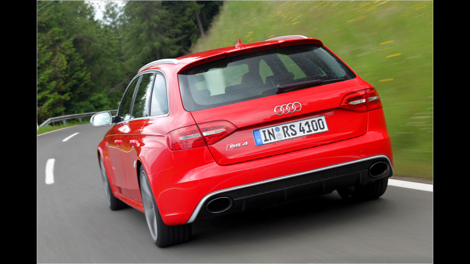 Düsenjäger mit Kofferraum