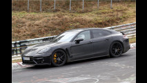 Panamera-Erlkönig fast ungetarnt