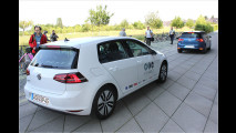 Dieser VW parkt sich selbt