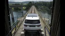 Land Rover Discovery Sport, come una locomotiva 